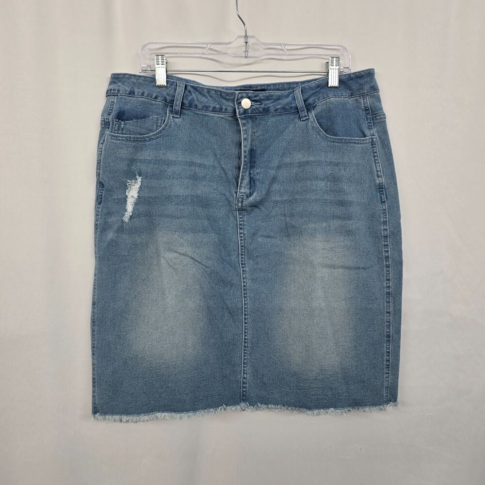 Allegra K Denim Skirt Women's XL Blue Light Wash Distressed Frayed Hem